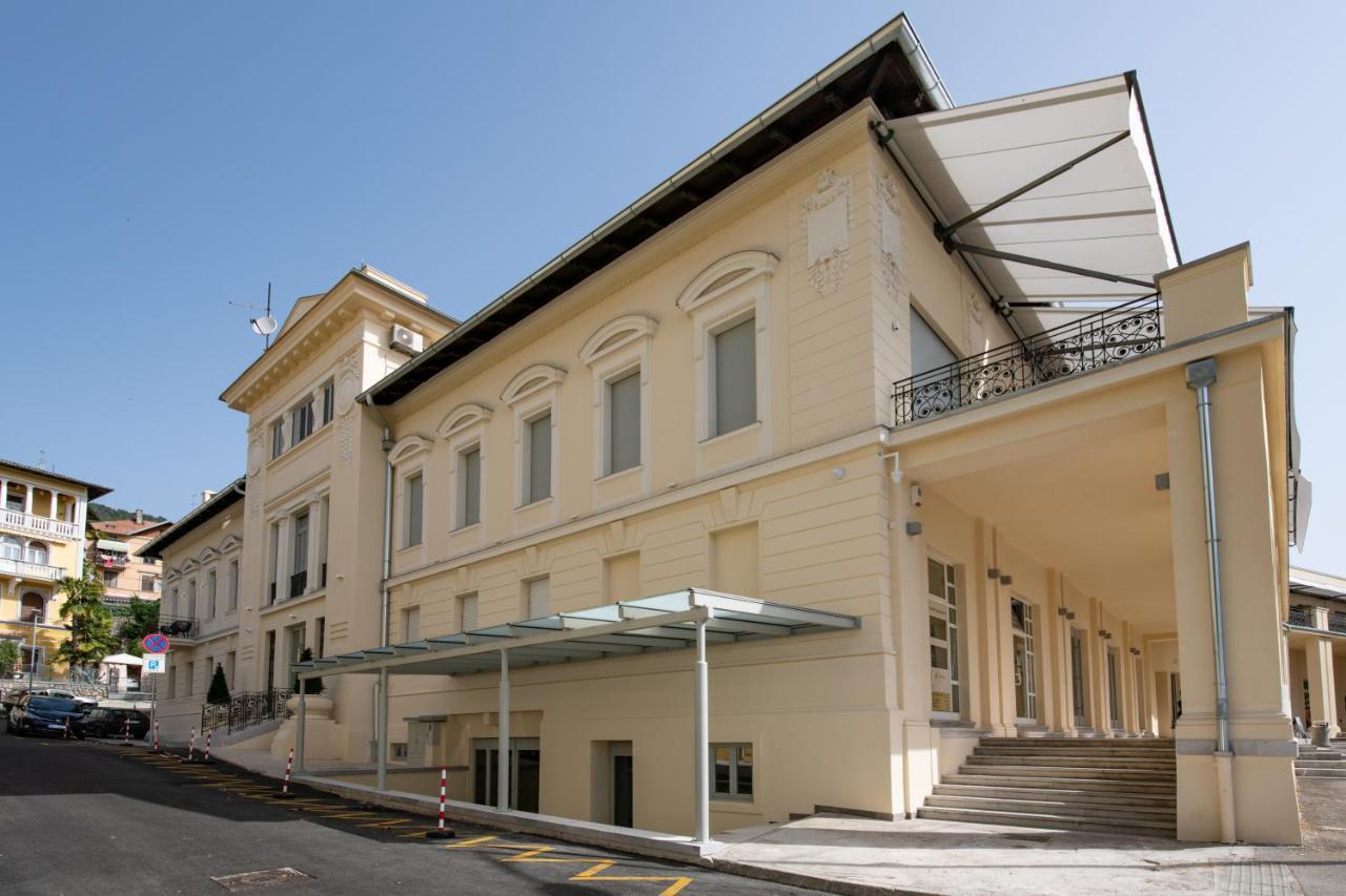 Apartamento Apartman Paun Opatija Exterior foto