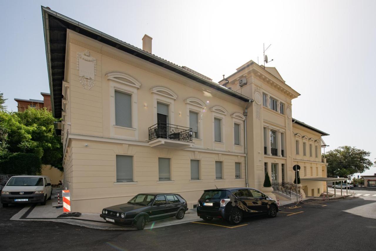 Apartamento Apartman Paun Opatija Exterior foto