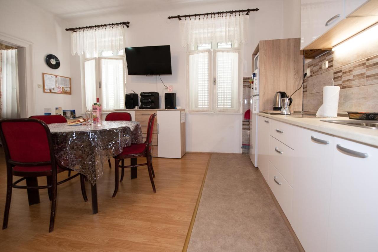 Apartamento Apartman Paun Opatija Exterior foto