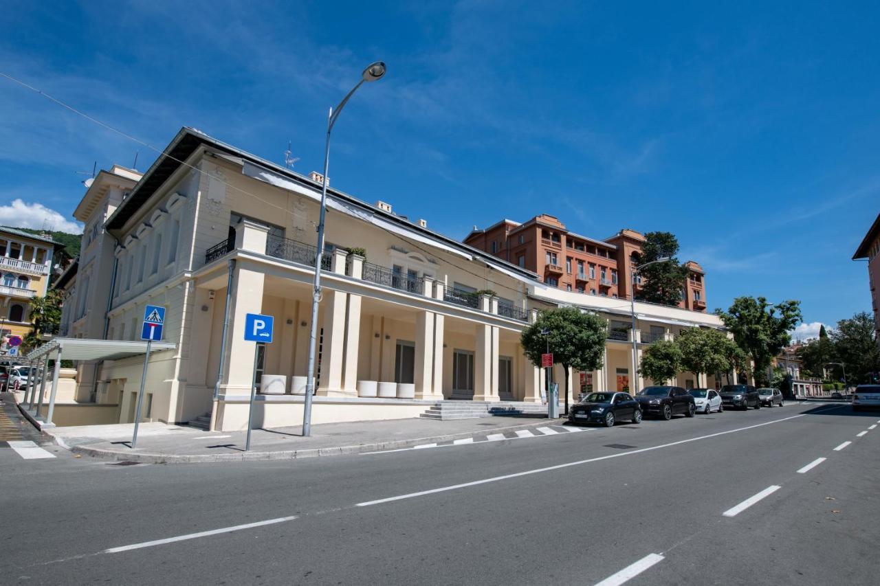 Apartamento Apartman Paun Opatija Exterior foto